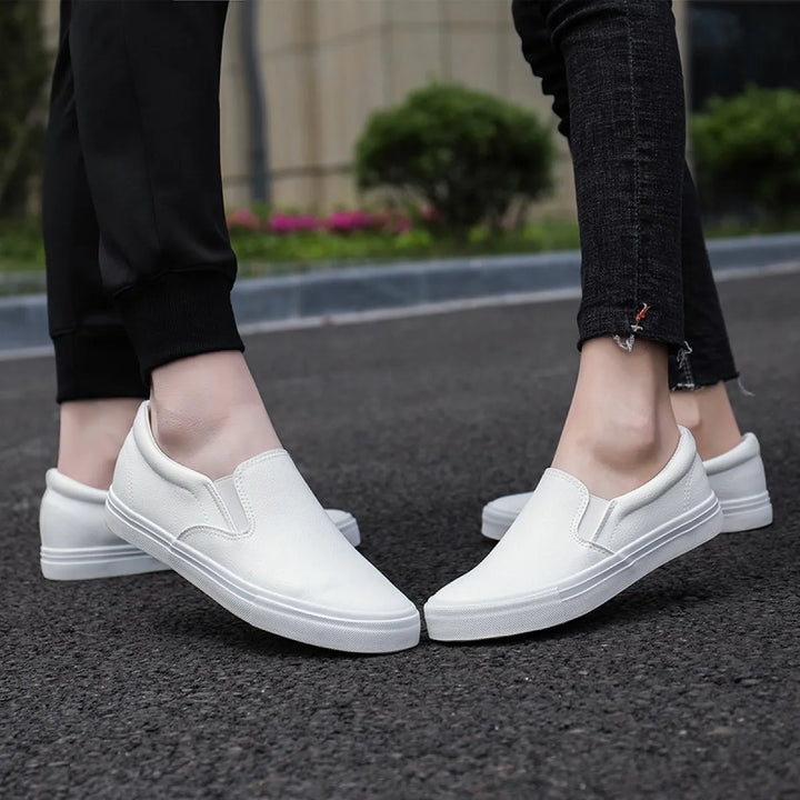 Herr Slip-On Sneakers med Elastisk Insats och Vit Sula